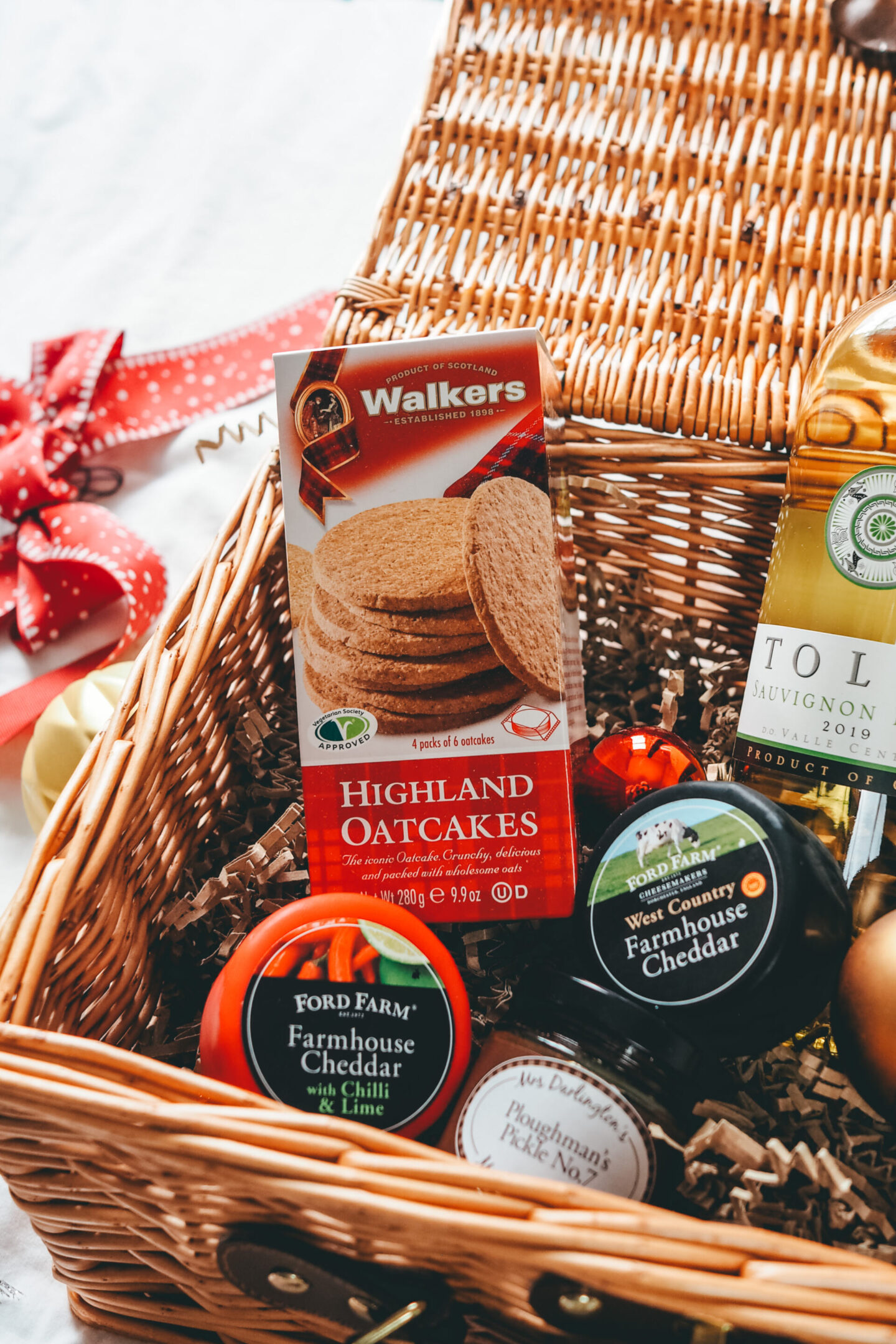 Close up of oatcakes and chilli cheese in the Prestige Christmas Hamper